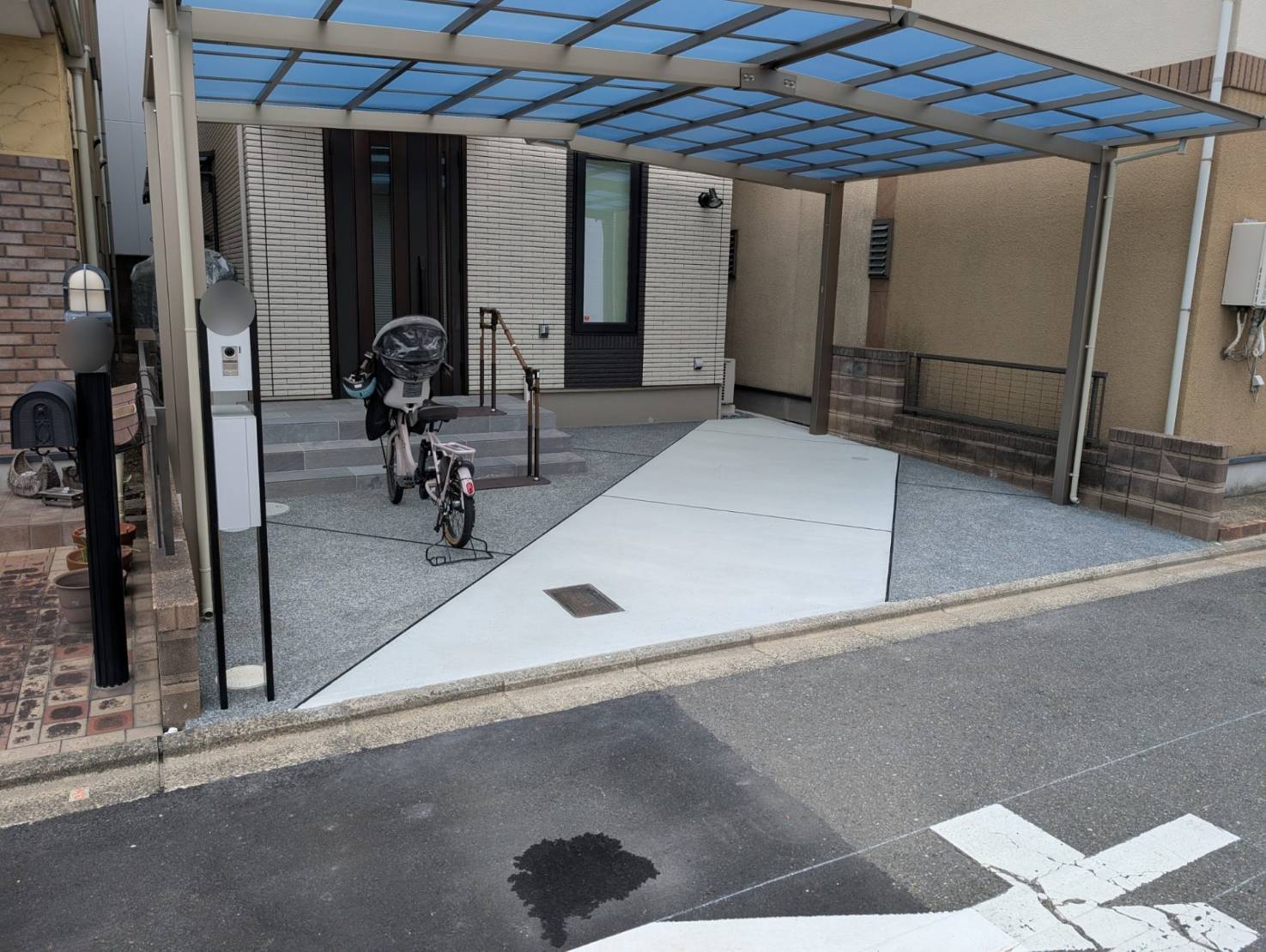 滑りにくいオシャレなガレージ空間